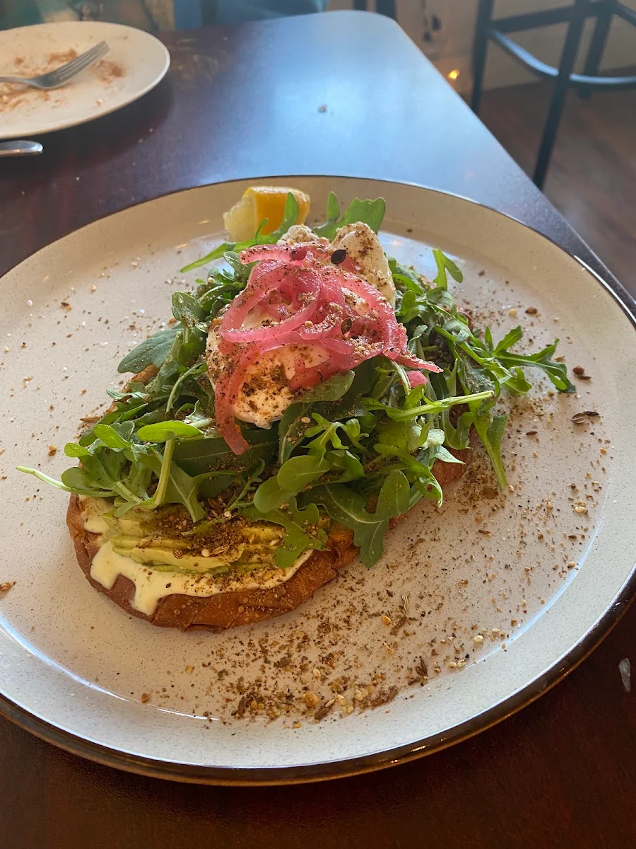 Avocado Toast w Poached Egg