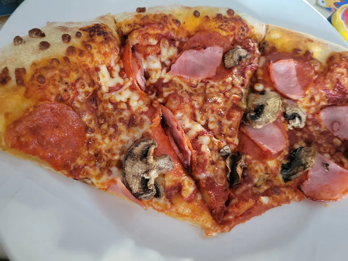 Meatzza, Domino's Pizza