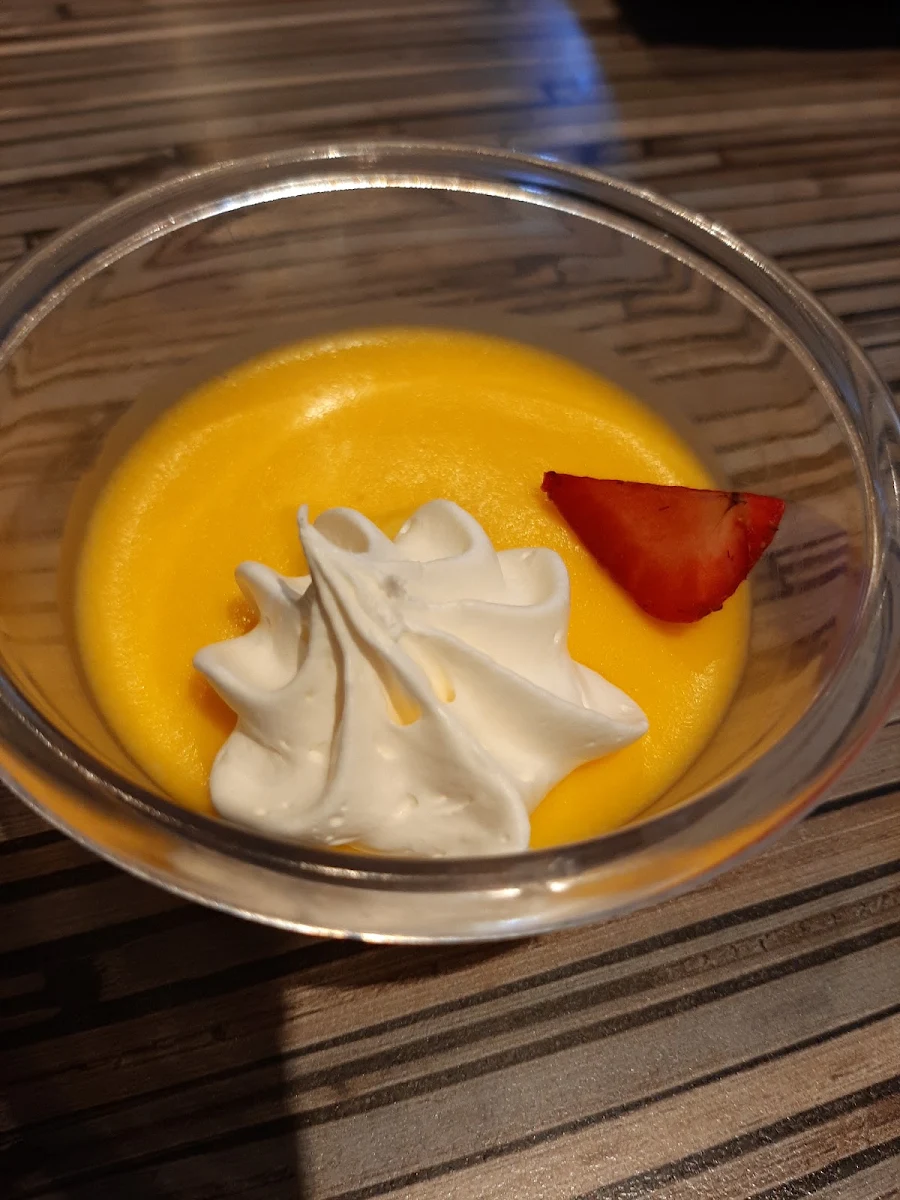 Mango Pudding, Ye's Sushi