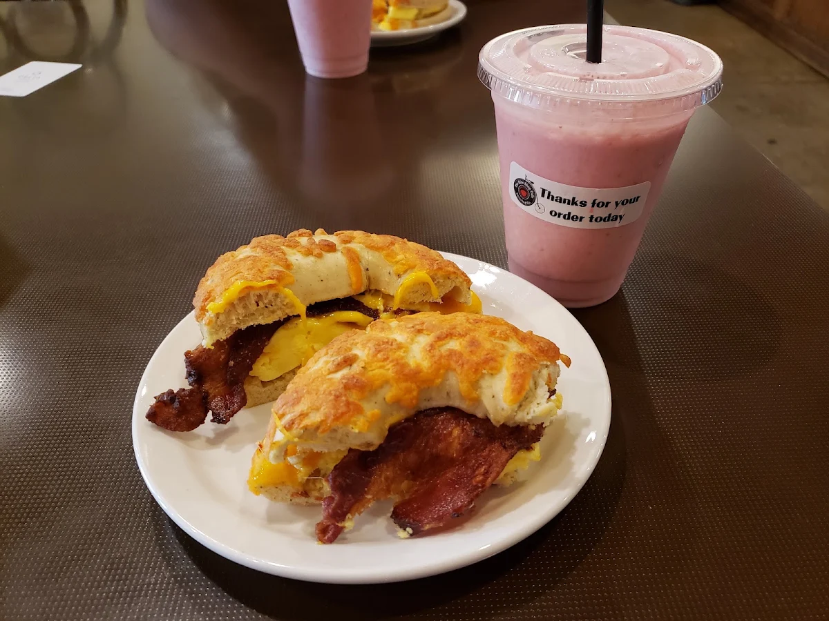 B E C on Cheese Bagel