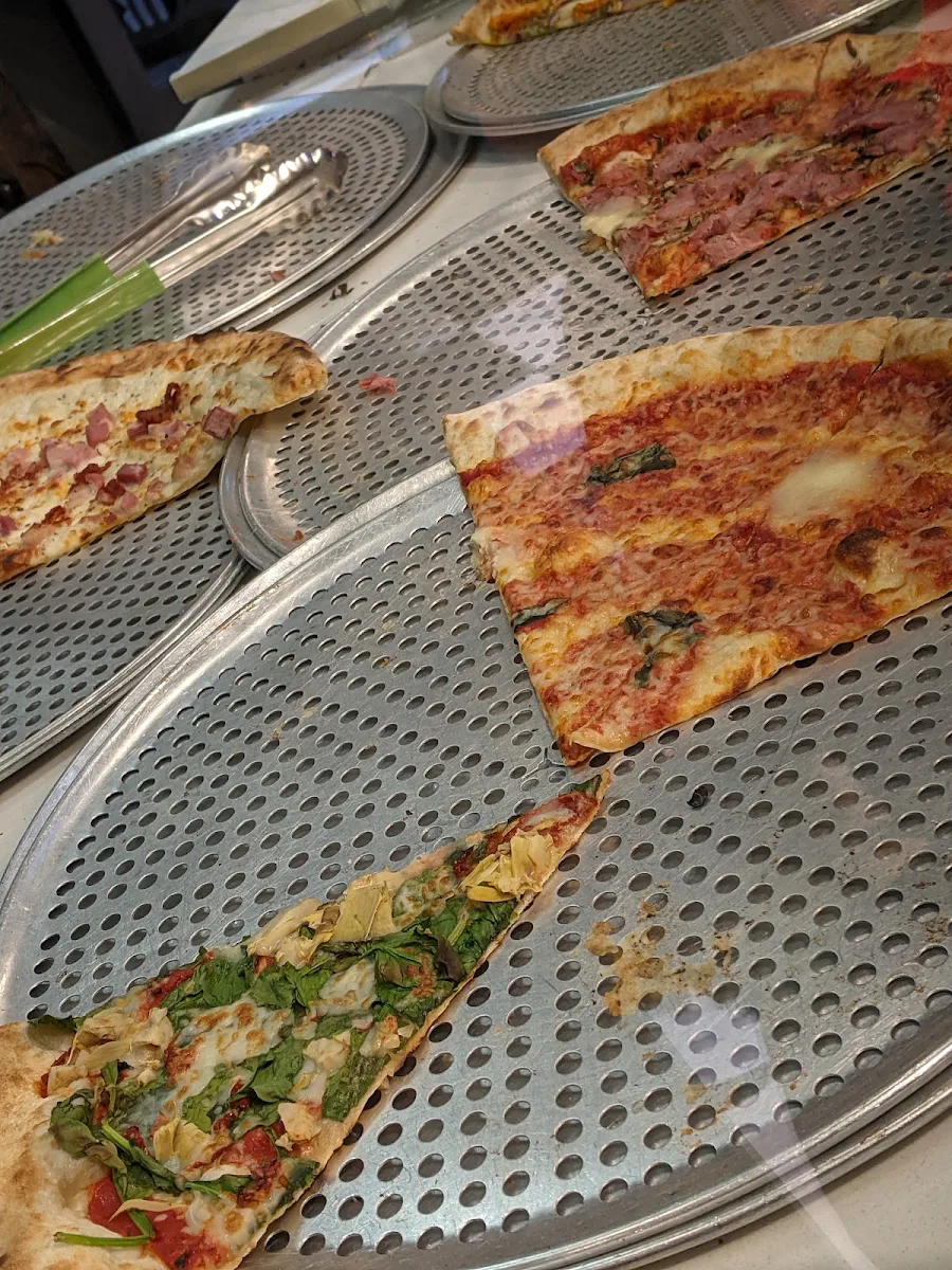 Tomato Basil Pizza