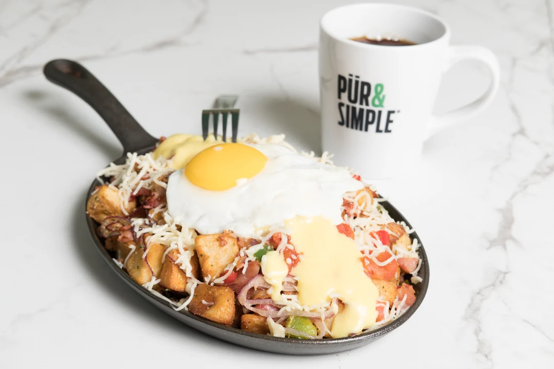 Meat Breakfast Poutine