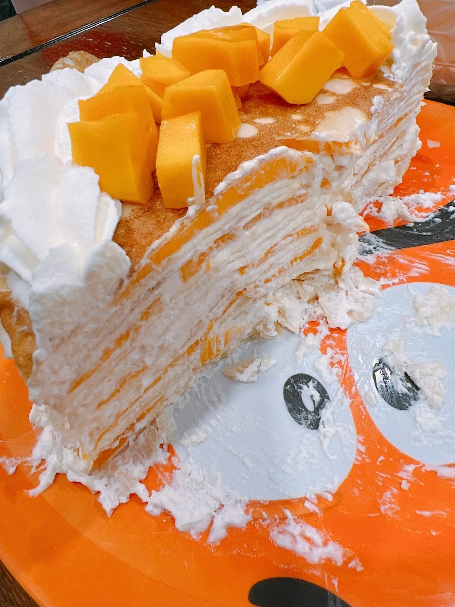Mango Crepe