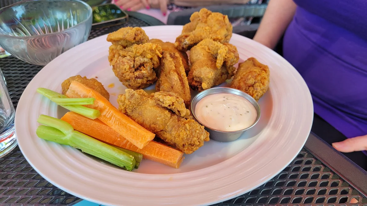 Dusted Chicken Wings