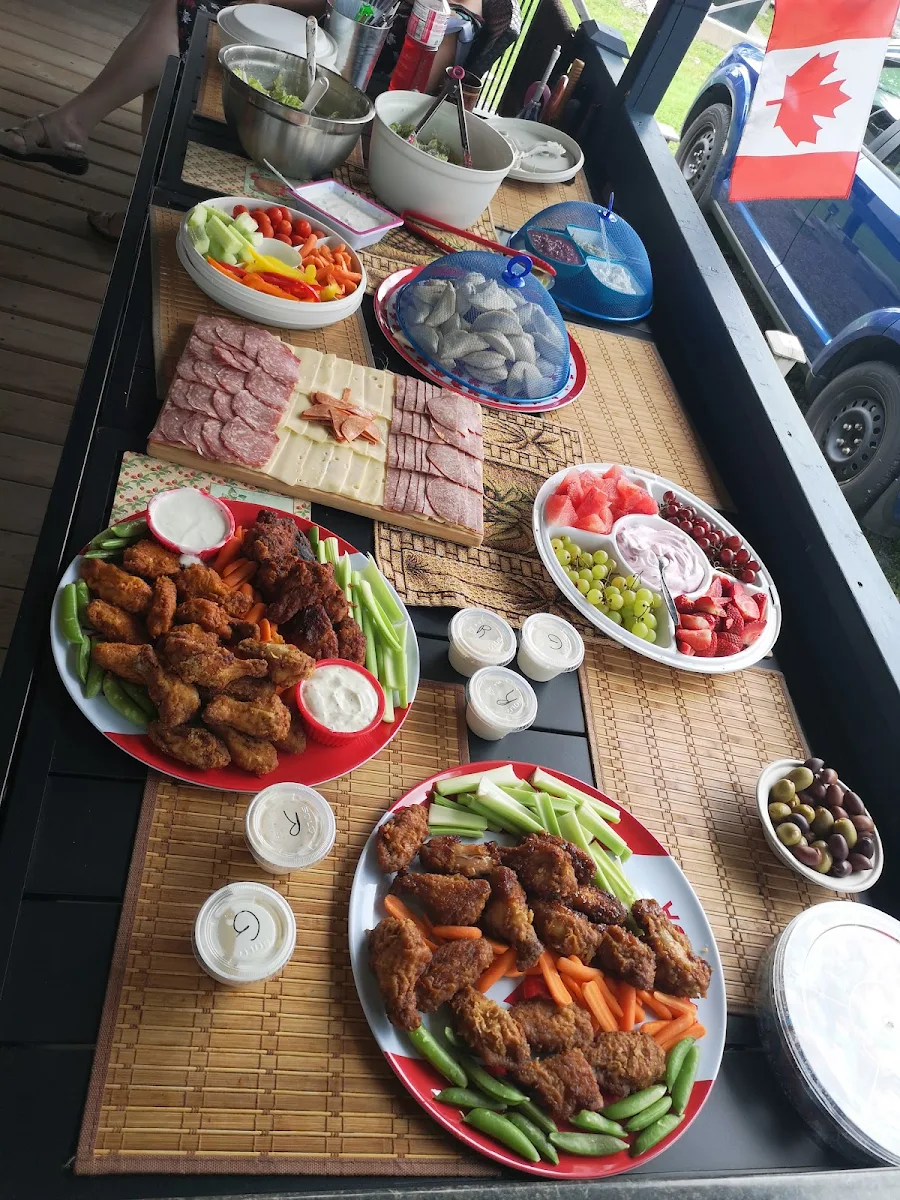 Highlights, Nick's Chicken House & Pizzeria