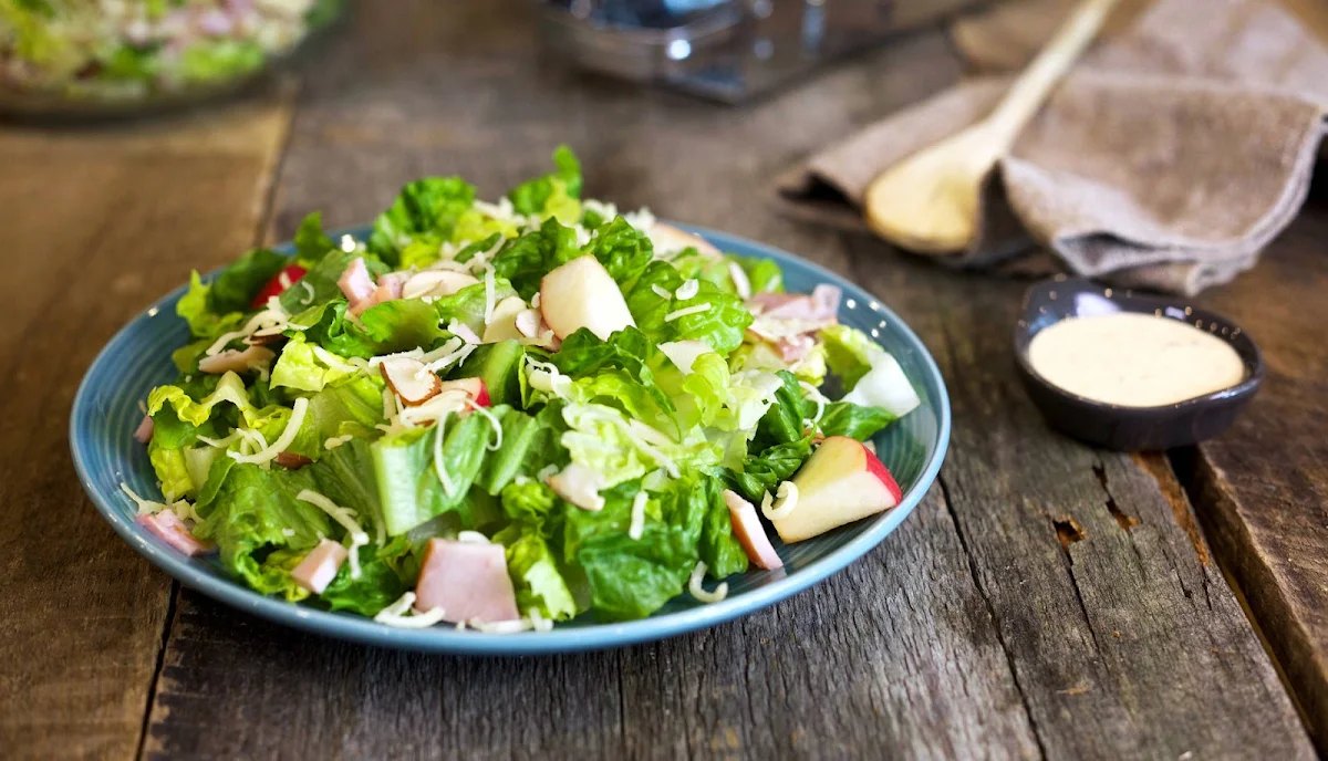 Salade Cobb Au Jambon Effiloché À L’érable