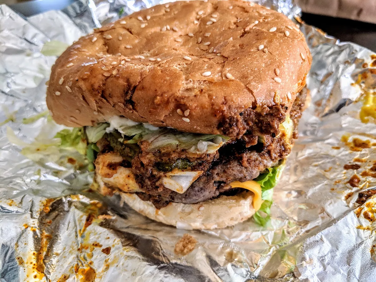 Double Deluxe Cheeseburger