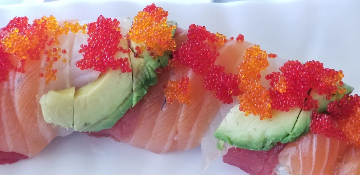 Aburi Rainbow Roll 8pcs