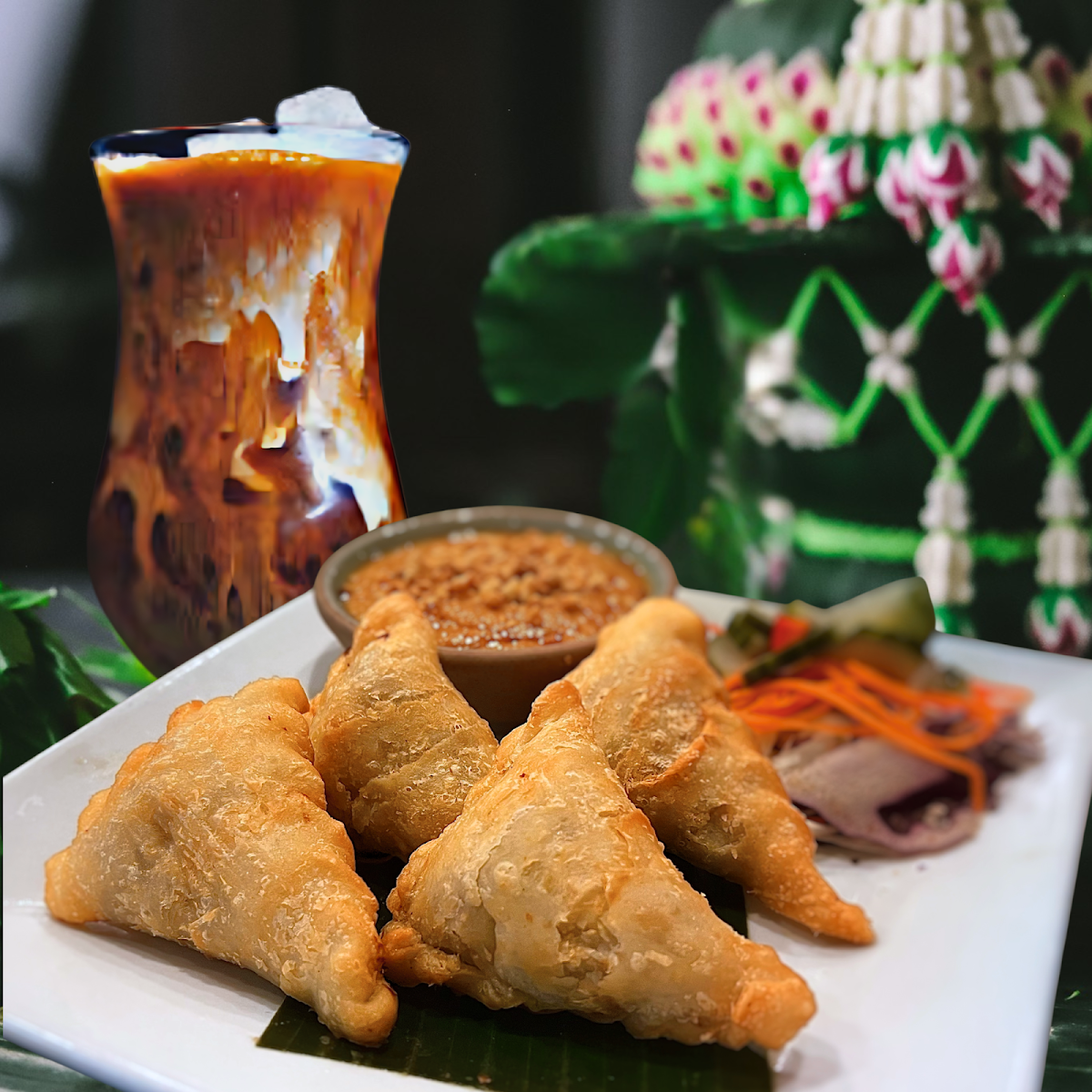 Masaman Curry Puffs 4 pcs