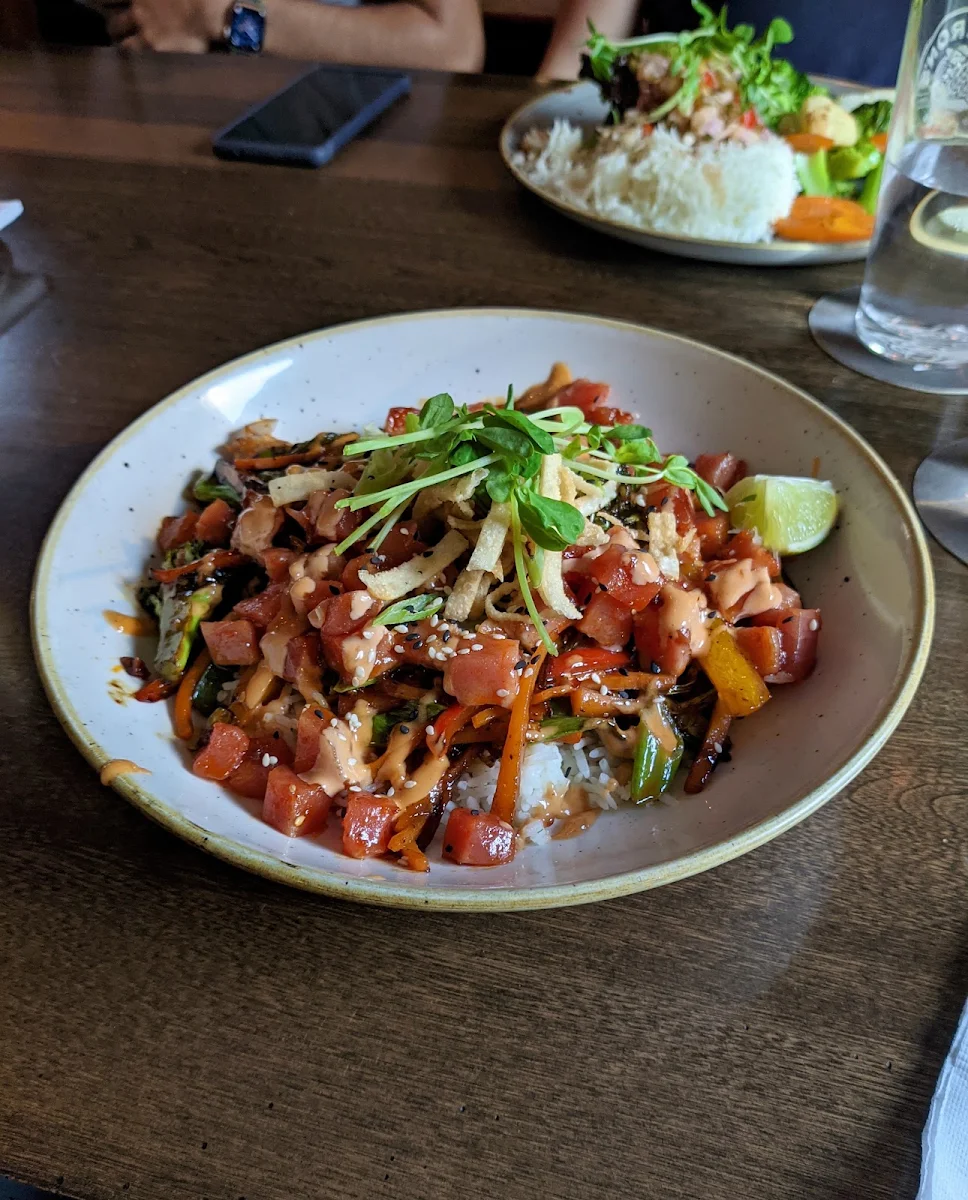 Tuna Poke Bowl