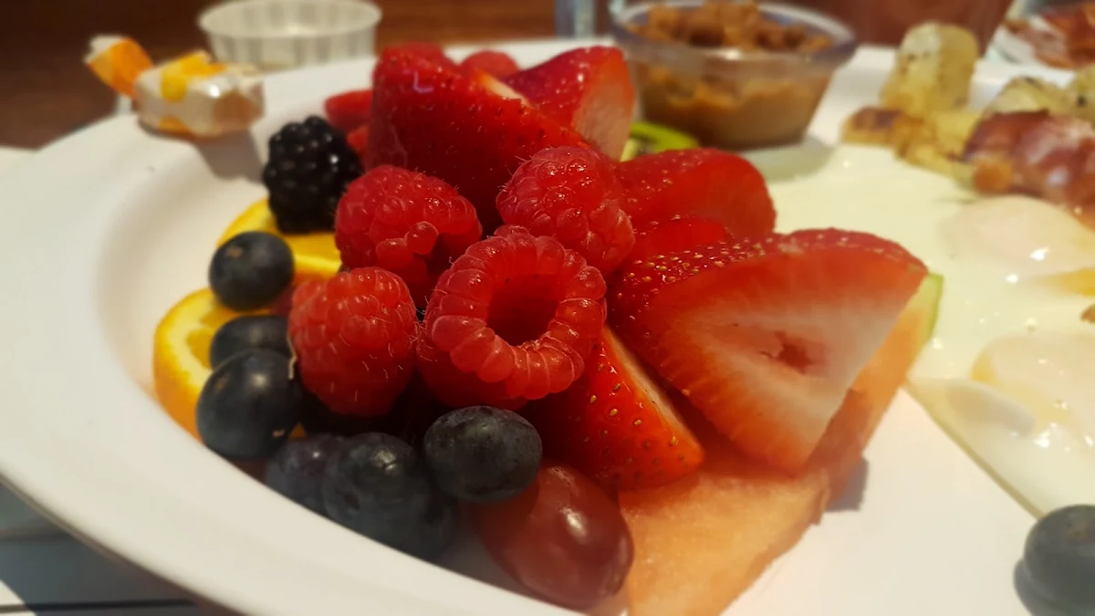 Assiette de Fruits Petite Fruit Plate Small
