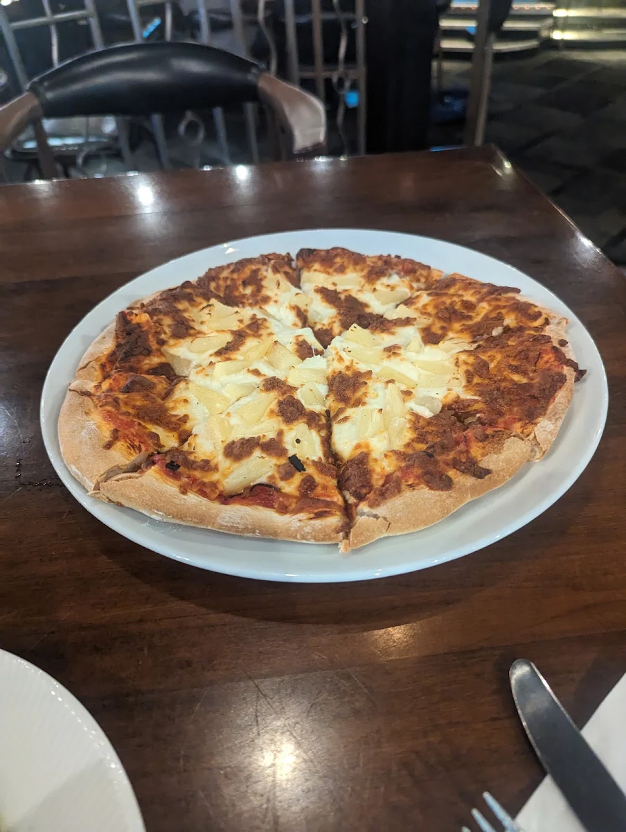 Hawaiian Pizza