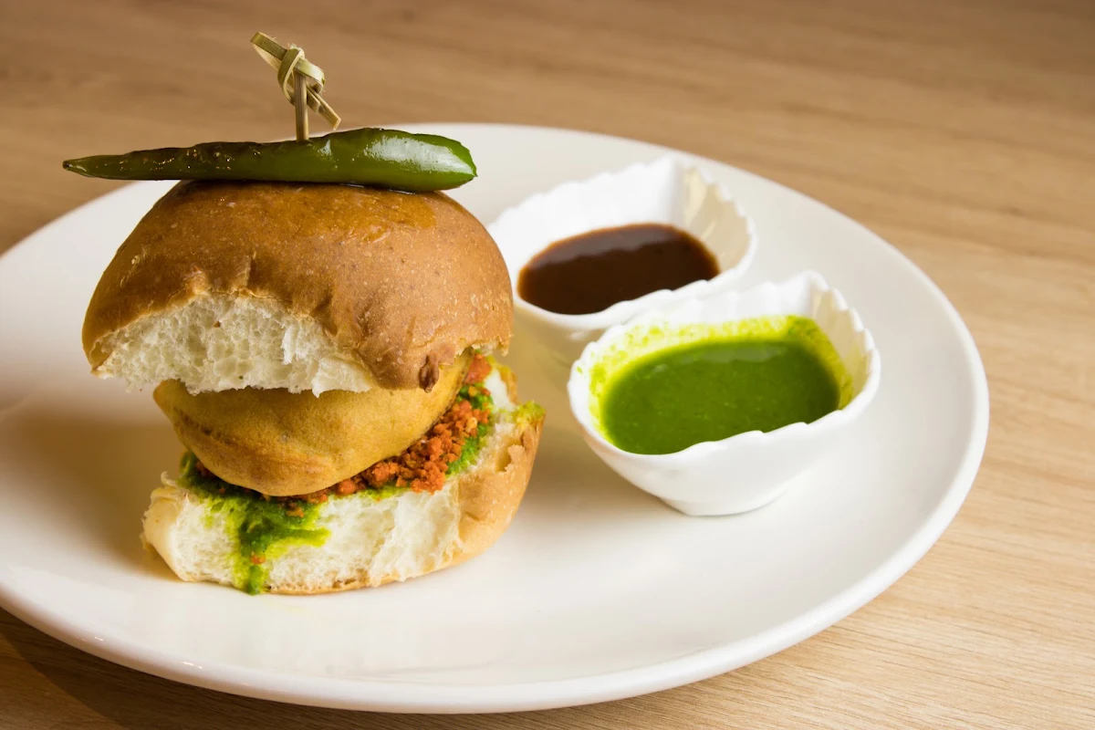 Classic Vada Pav