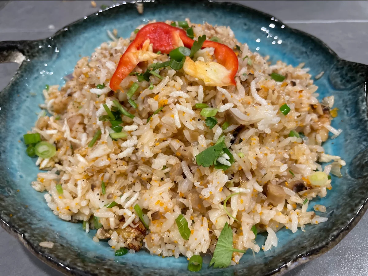 Cơm Cua Tay Cầm Crab Fried Rice