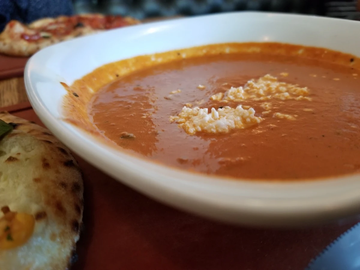 Fire-Roasted Tomato Bisque Regular