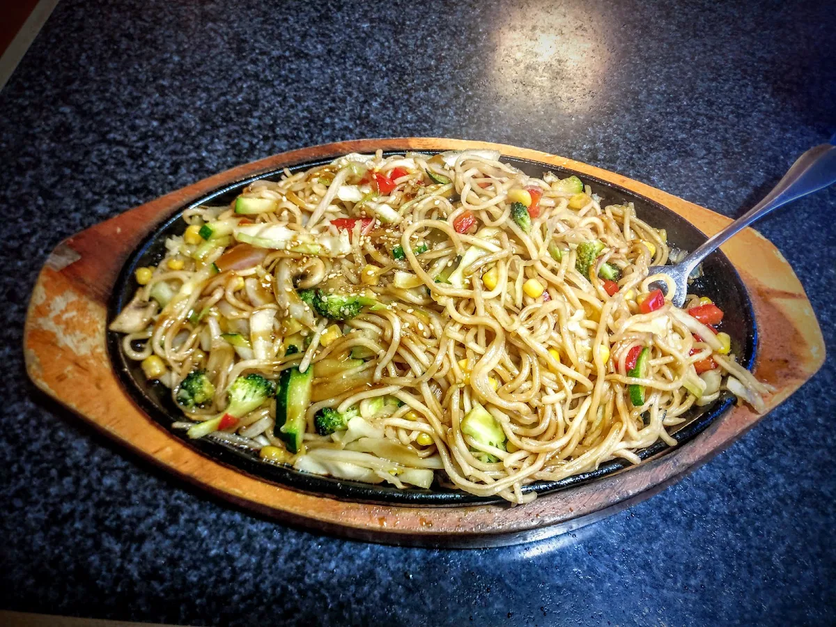 Vegetable Chow Mein