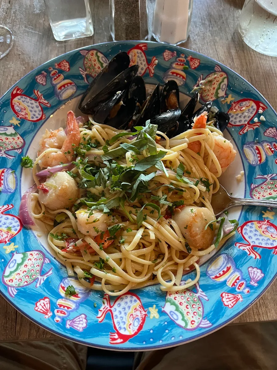 Tiger Shrimp & Chicken Pasta