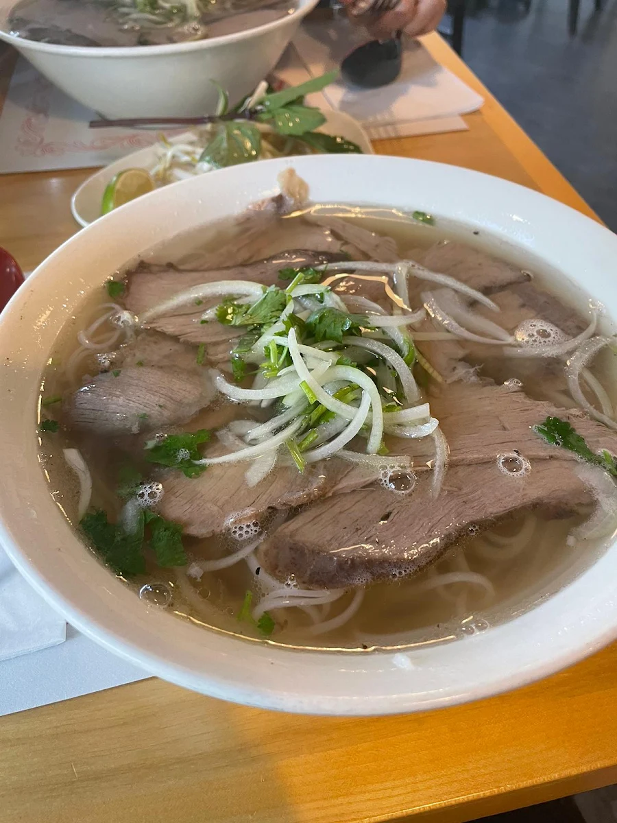 Pho DAC Biet Large
