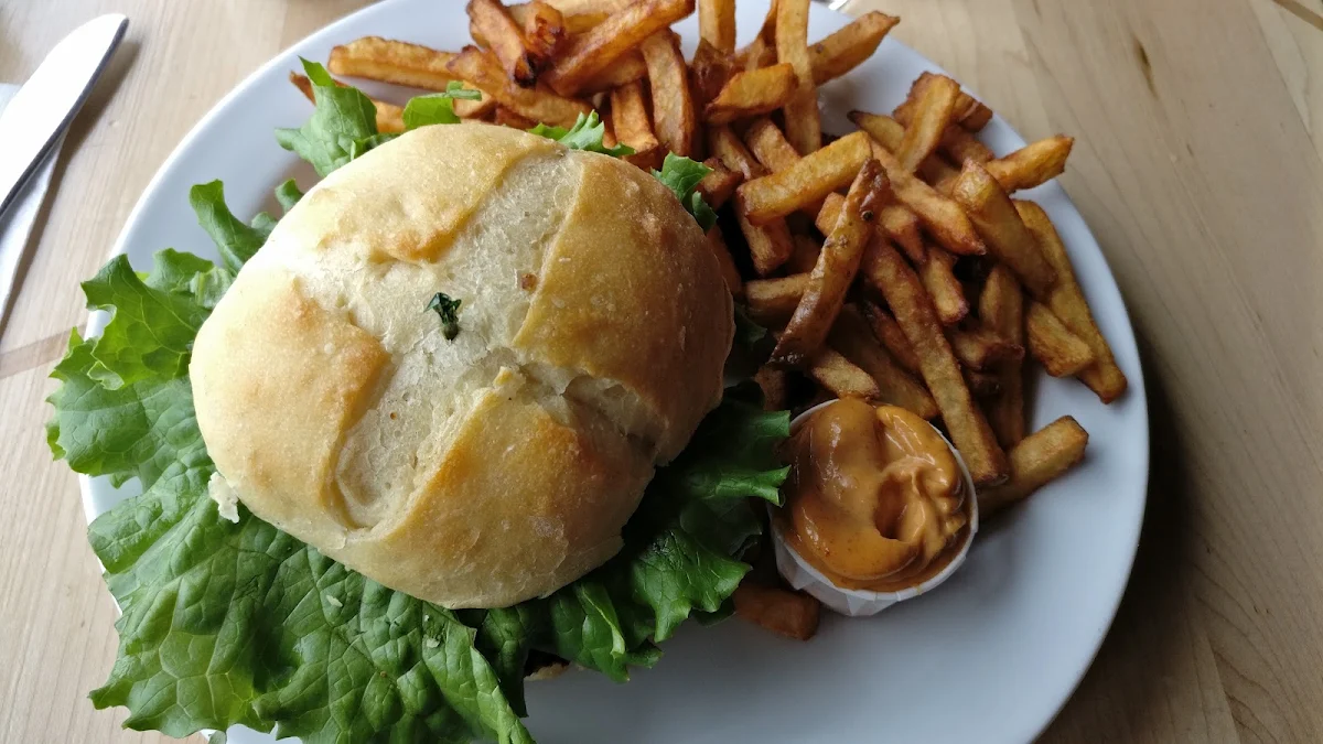 Foubrac Burger and Fries