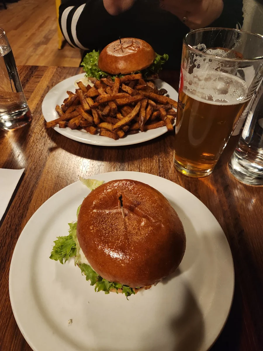 Mont Bleu Burger