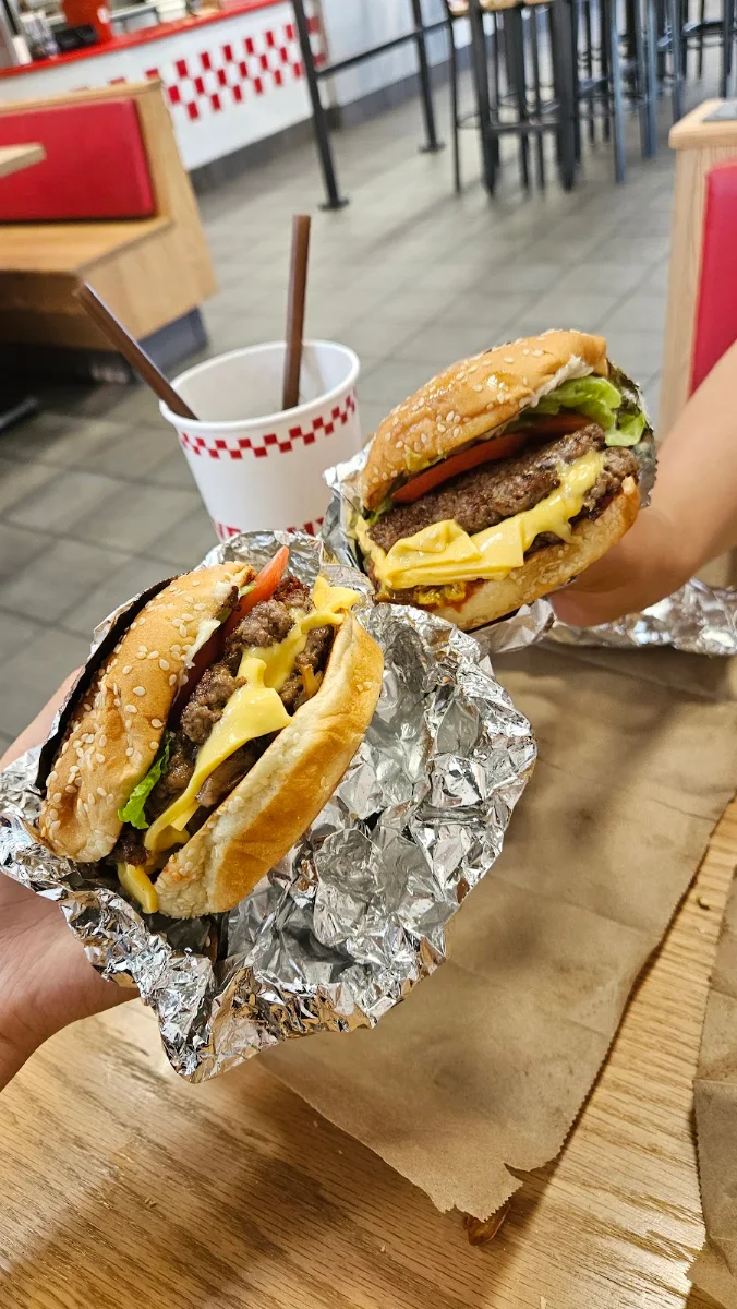 Five Guys Style