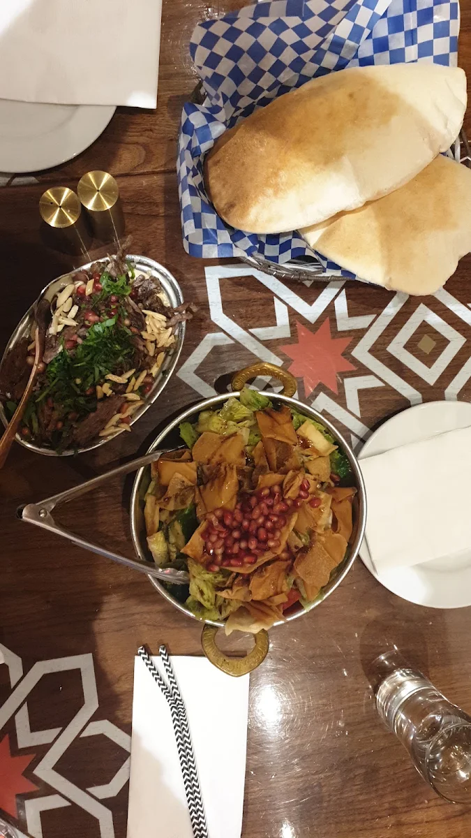 Fatoosh, Roman Zaman Damascene Cuisine