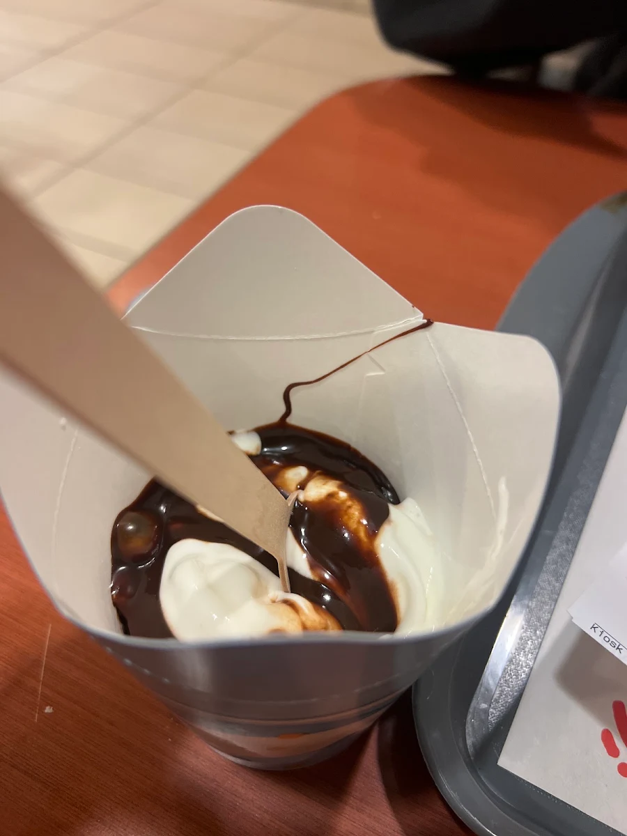 Skor Mcflurry