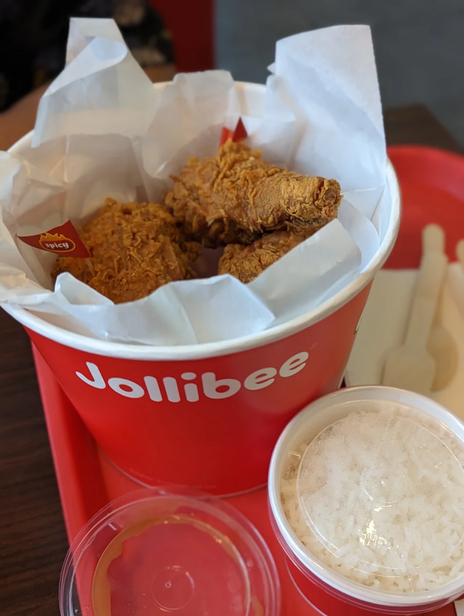 Jolly Crispy Chicken Bucket