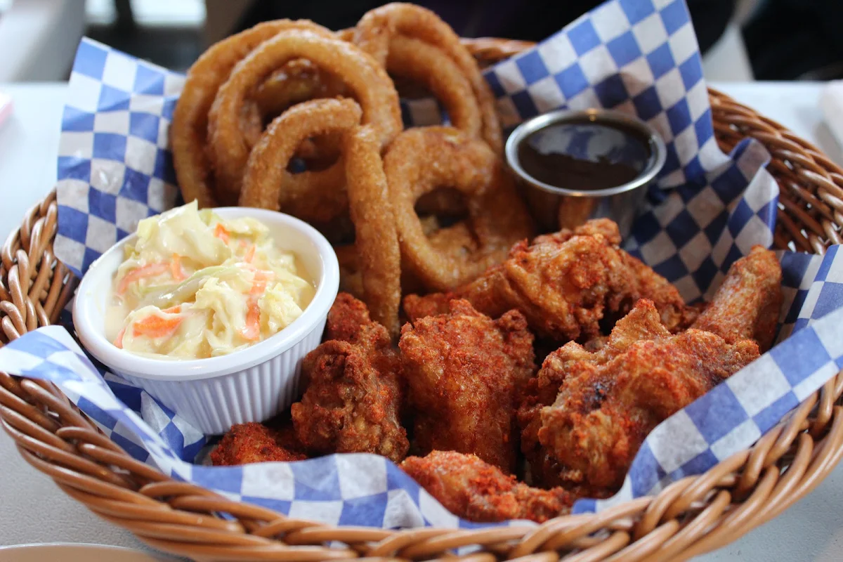 Chicken Wings Onion Rings