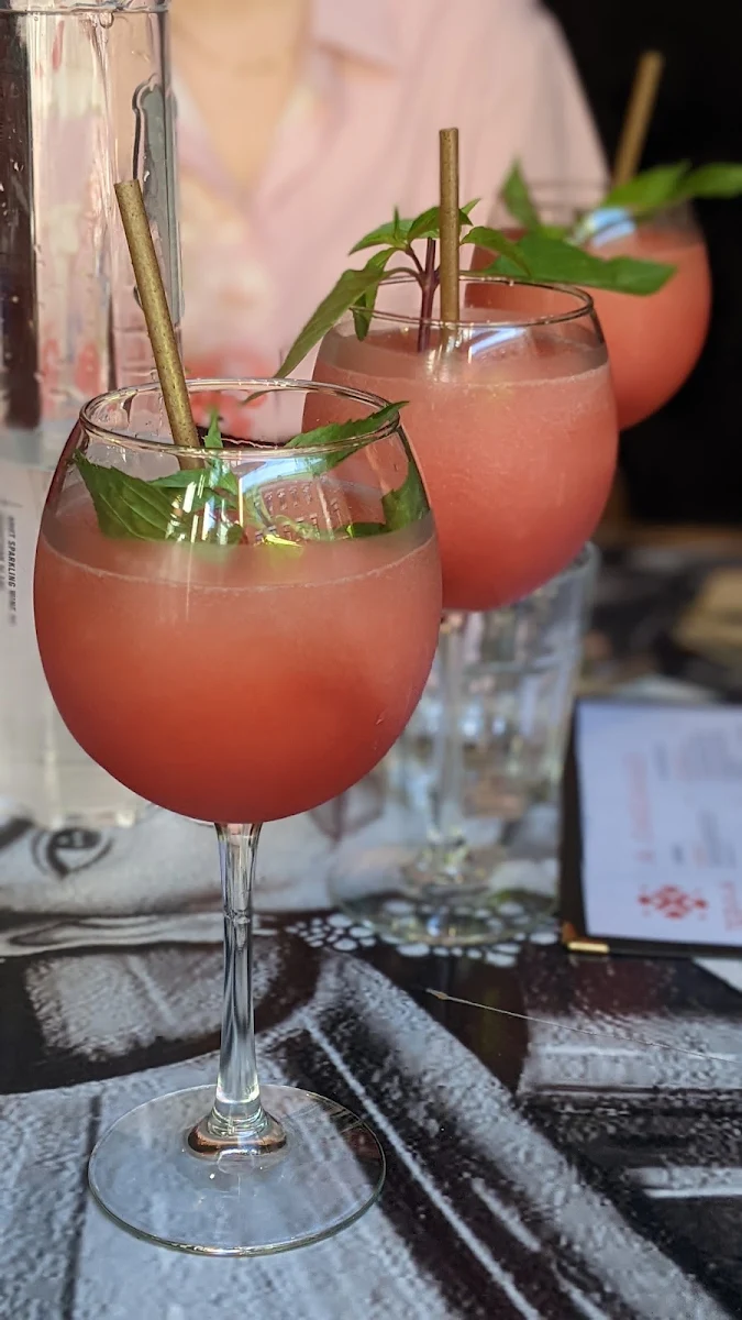 Frozé, Tequila Lounge