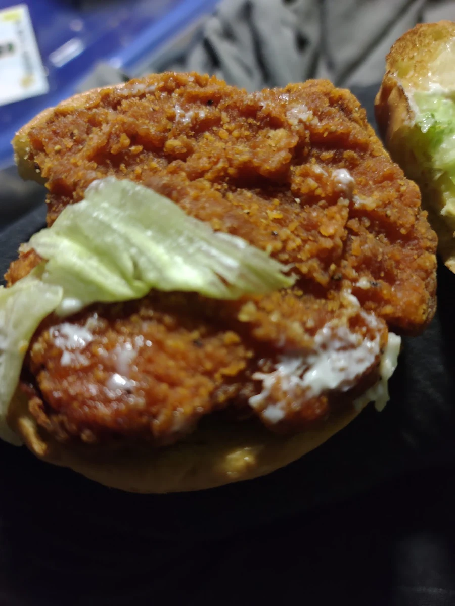 Spicy Chicken Burger