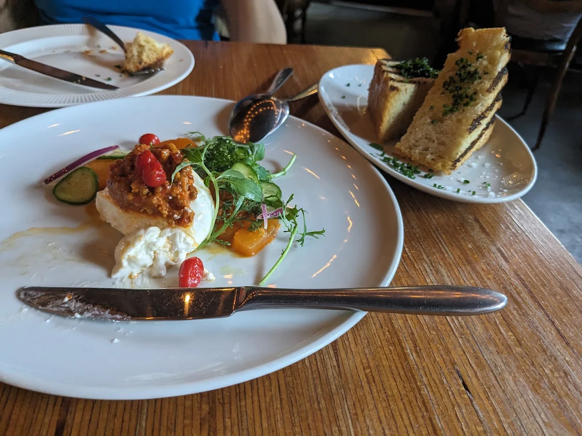 Burrata Salad