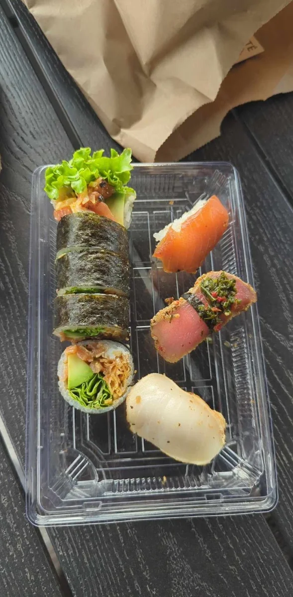 Sushi Deluxe