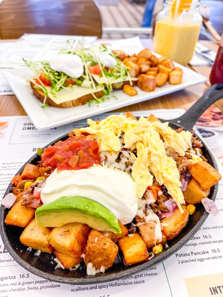 Breakfast Poutine Breakfast Poutine