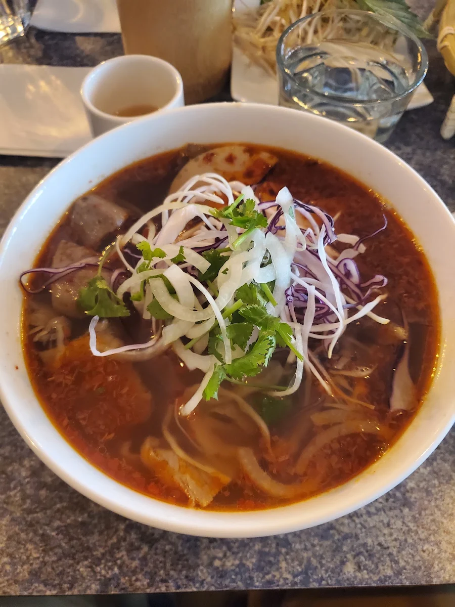 Spicy Lemongrass Beef Noodle Soup Bun Bo Hue