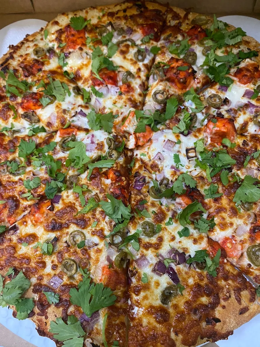 Butter Chicken Pizza