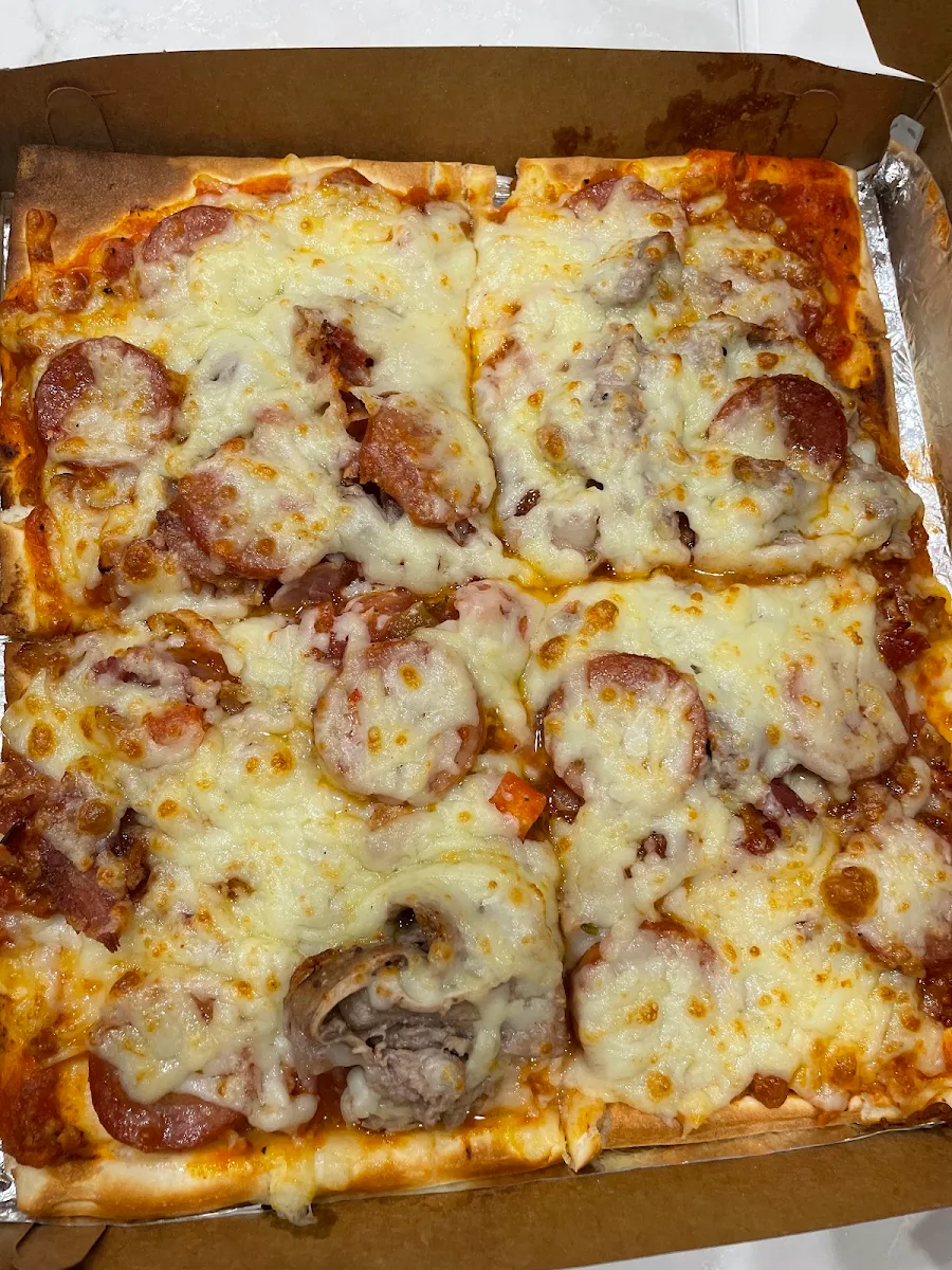 Italian Sausage & Mozzarella