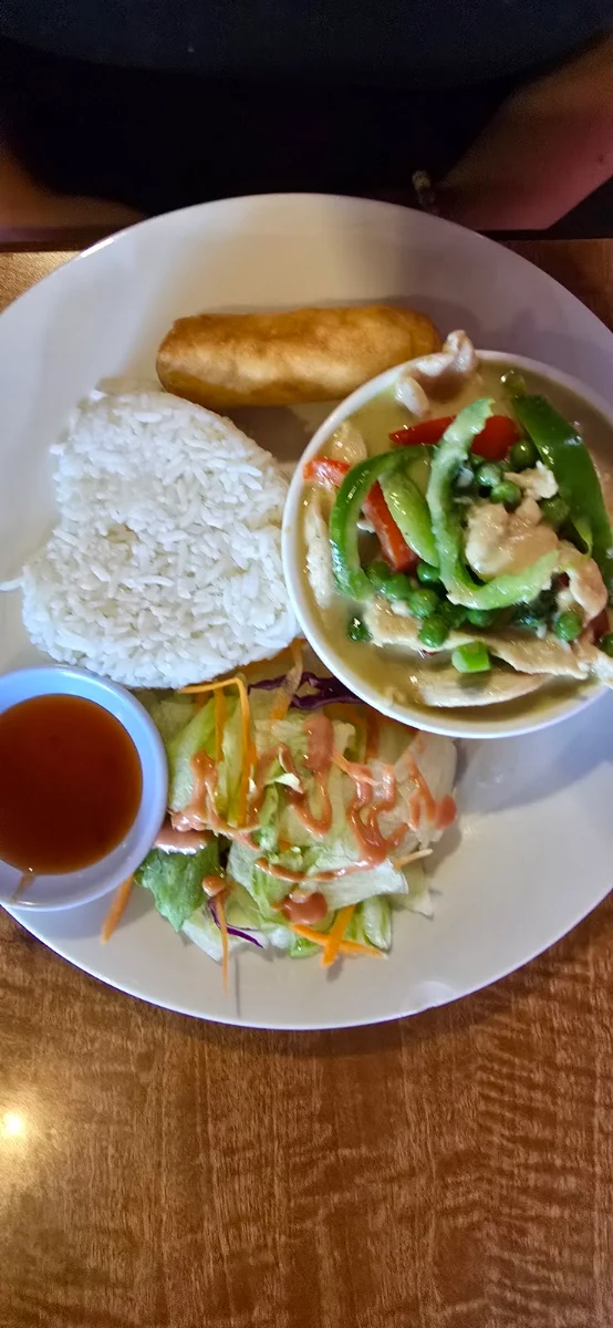 Green Curry Chicken
