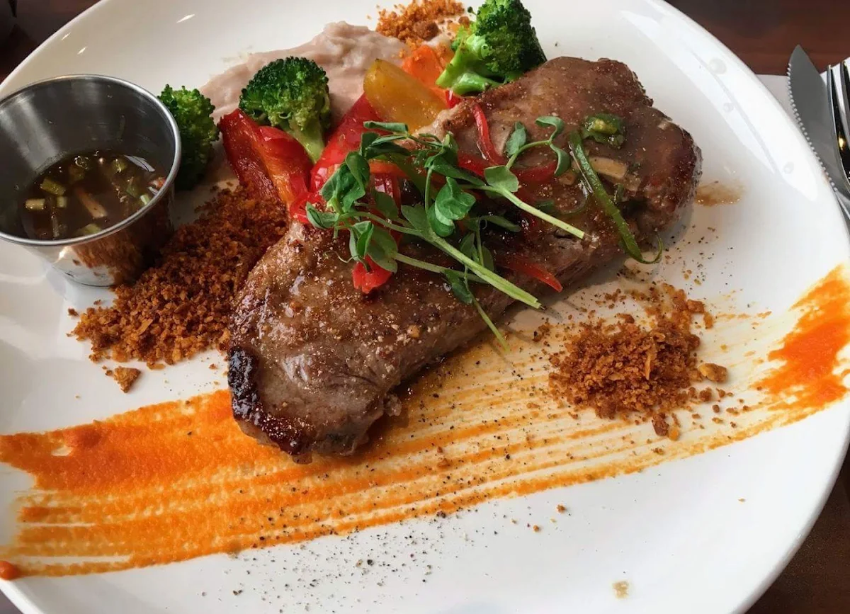 Crying-Tiger AAA Alberta Striploin Steak