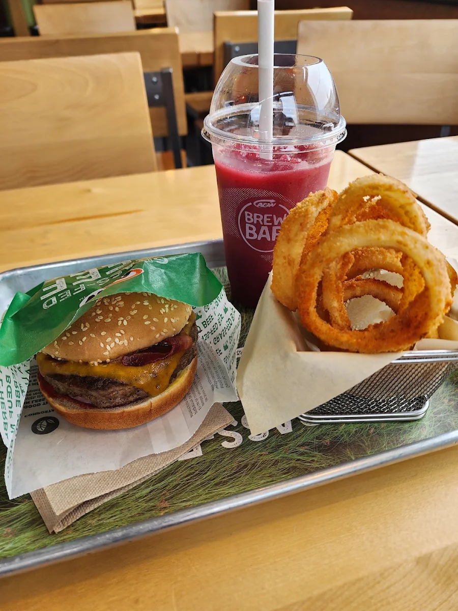 Cheddar Bacon Uncle Burger
