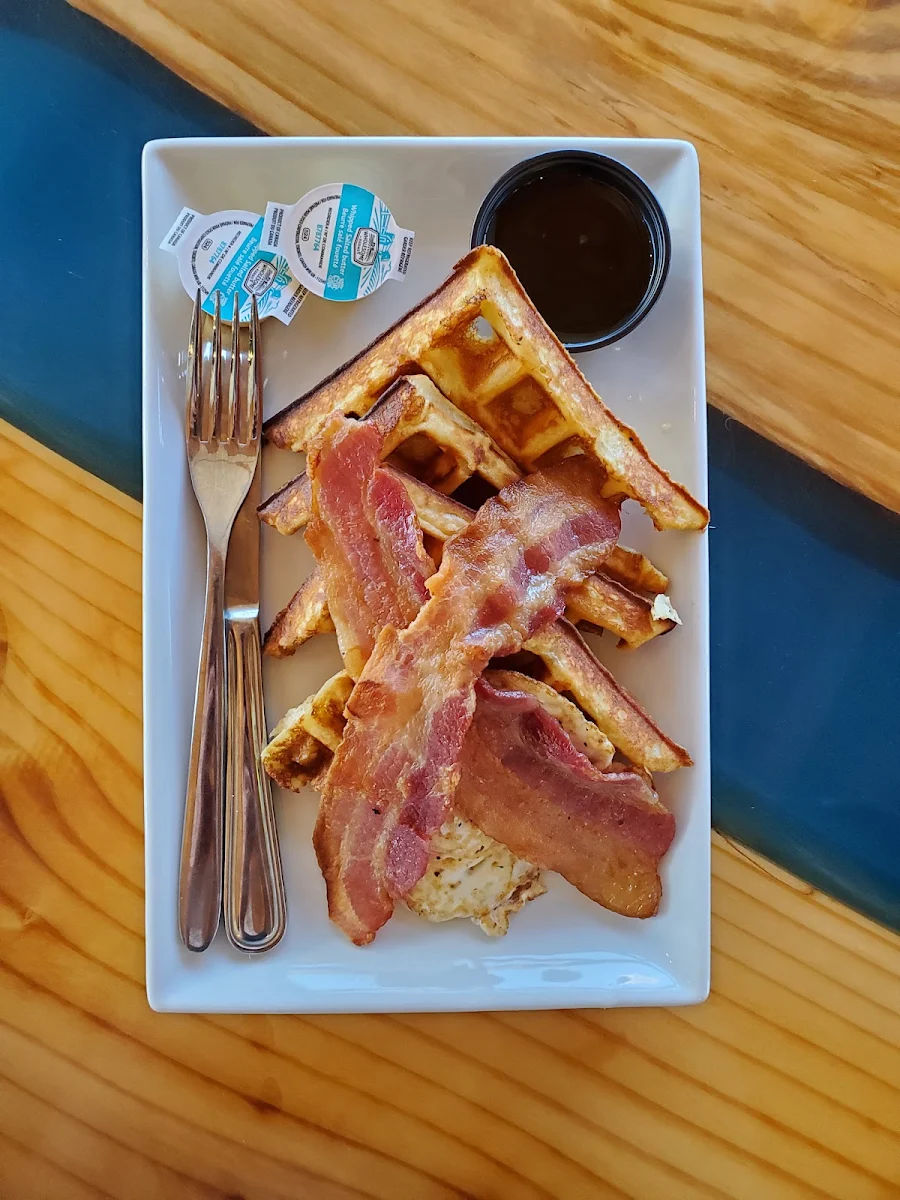 Waffle Bacon & Egg Plate
