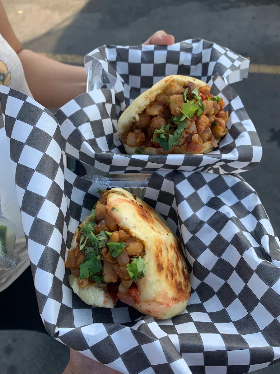 Chole Kulche