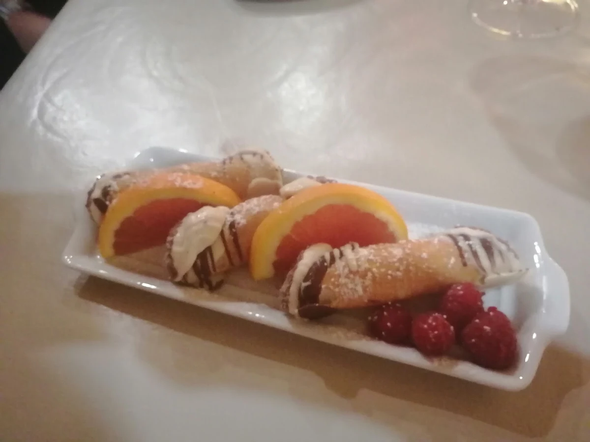 Cannolis