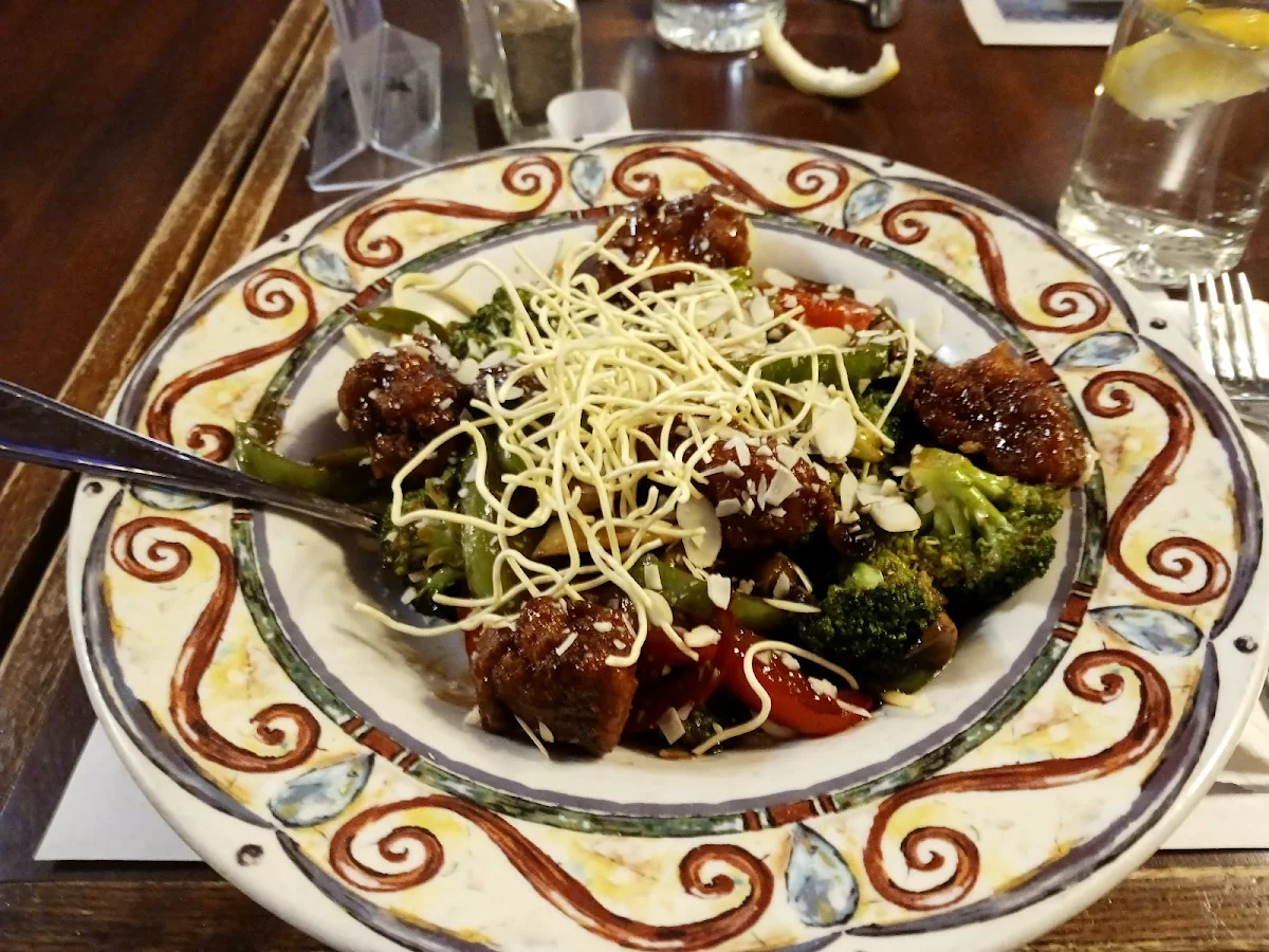 Crispy Orange Chicken Stir Fry
