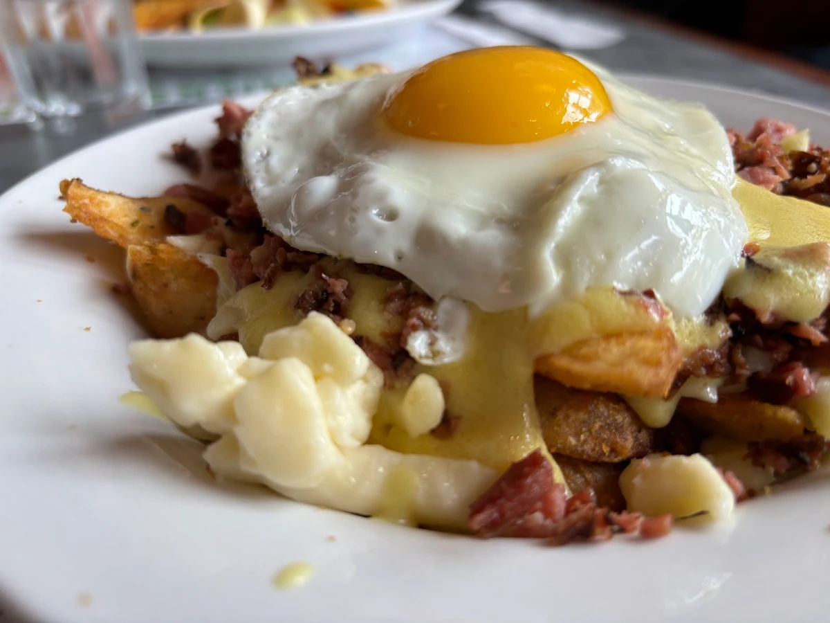 Poutine Déjeuner Breakfast Poutine