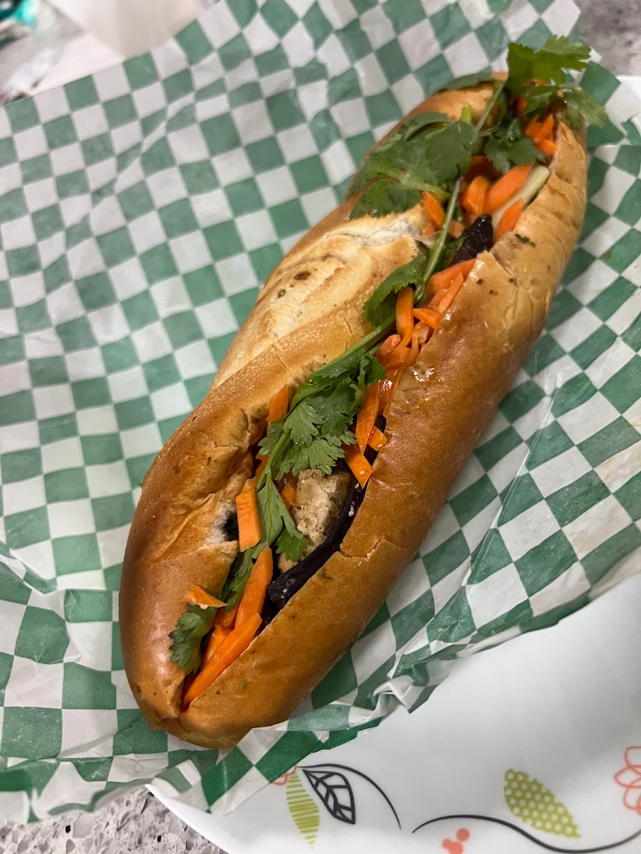 Mushrooms and Tofu Vietnamese Sandwich
