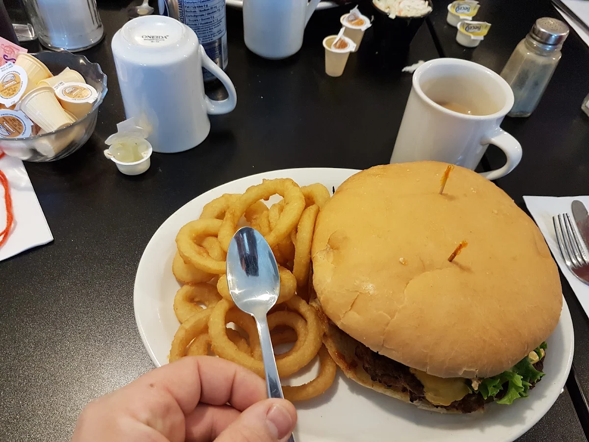 16oz Burger