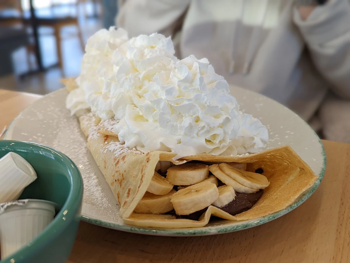 Chocolate Banana Crèpe
