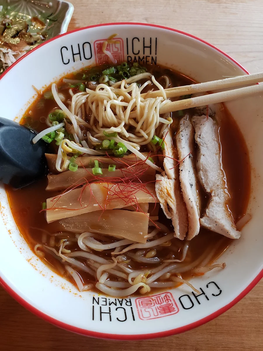 Spicy Garlic Chicken Ramen