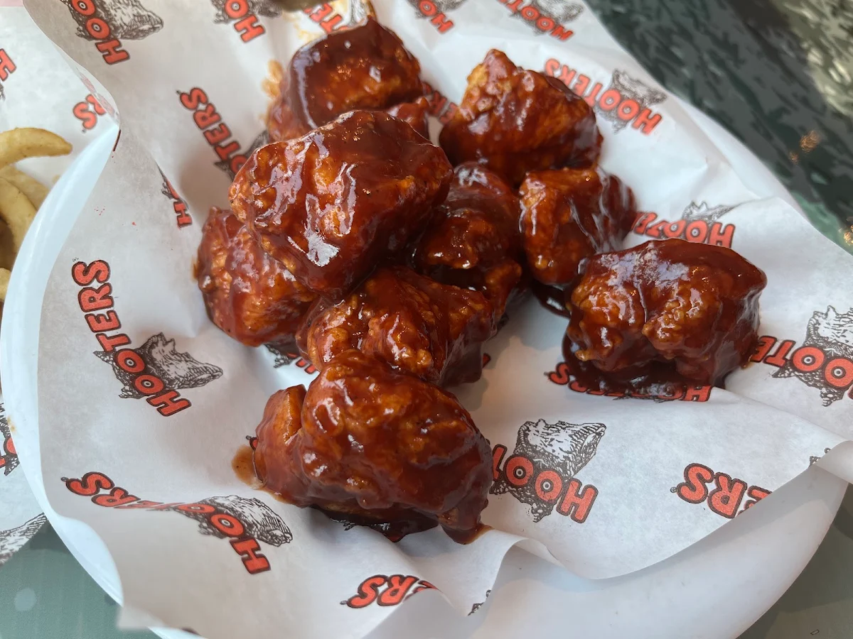 Boneless Wings with BBQ Sauce